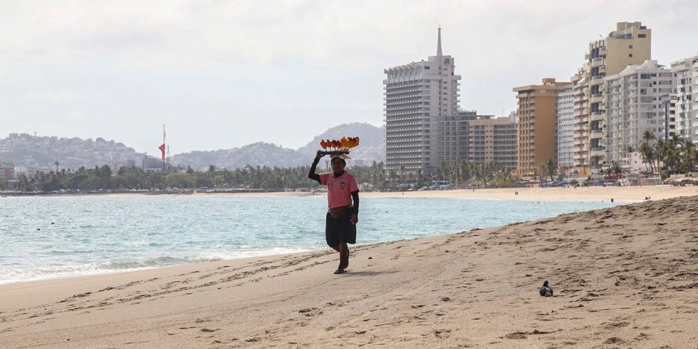 Mexicanos no se quedan en casa: suben reservaciones de viaje