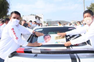 Mario Moreno Arcos, visitó la Unión de Transportistas de Tlatlauquitepec.