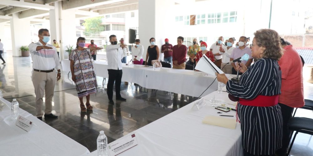 [Video] Toma protesta Adela Román a ediles suplentes del Ayuntamiento