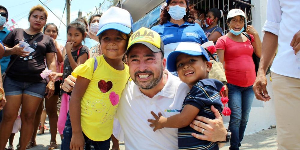 Lucharemos para erradicar la violencia intrafamiliar y contra las mujeres: Ricardo Taja