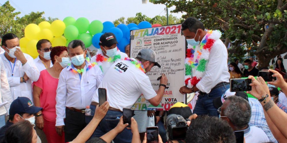 Se suman seguidores de Movimiento Ciudadano y Morena a Mario Moreno y Ricardo Taja