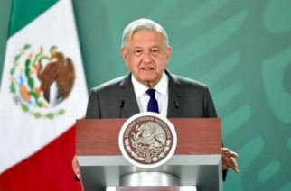 Partidos pueden ir a la ONU y la OEA, no se oculta nada: AMLO