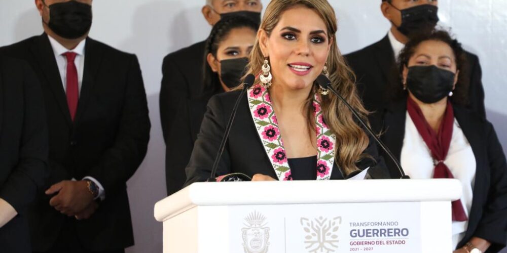 Presenta la Gobernadora Evelyn Salgado Pineda Gabinete paritario en Guerrero