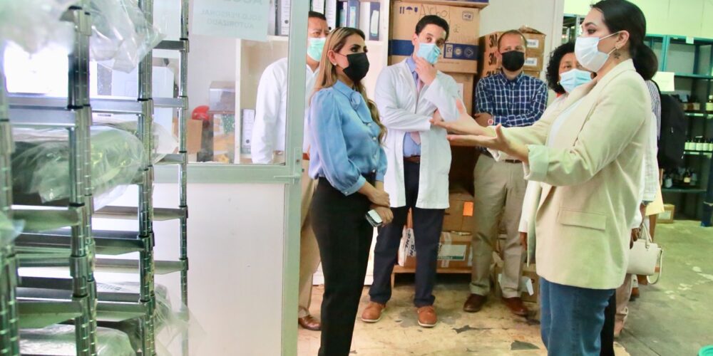 Refrenda Evelyn Salgado su compromiso para garantizar atención integral a pacientes del Iecan