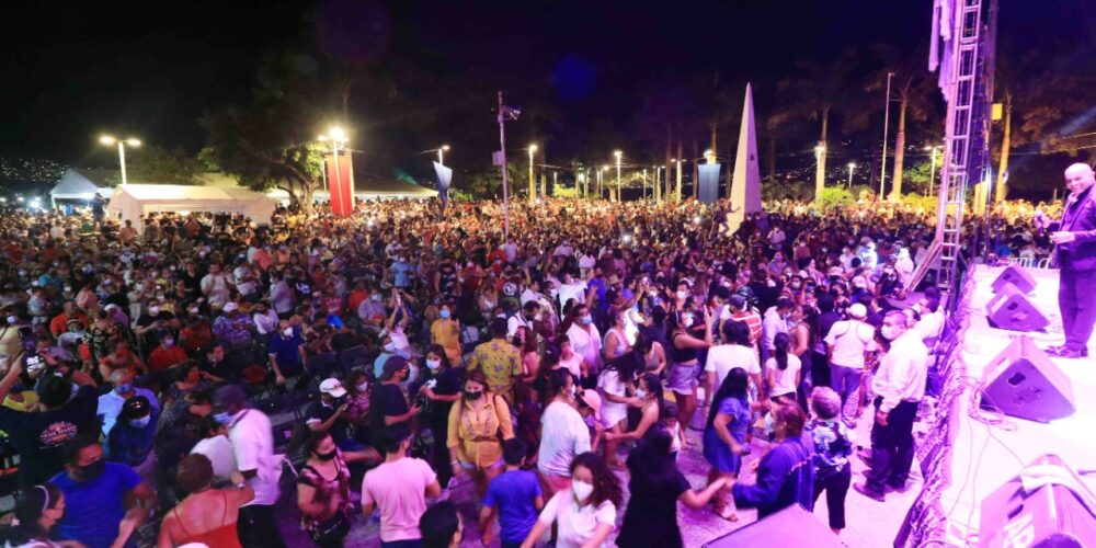 La Sonora Dinamita cierra con broche de oro la edición XV del Festival Internacional La Nao Acapulco