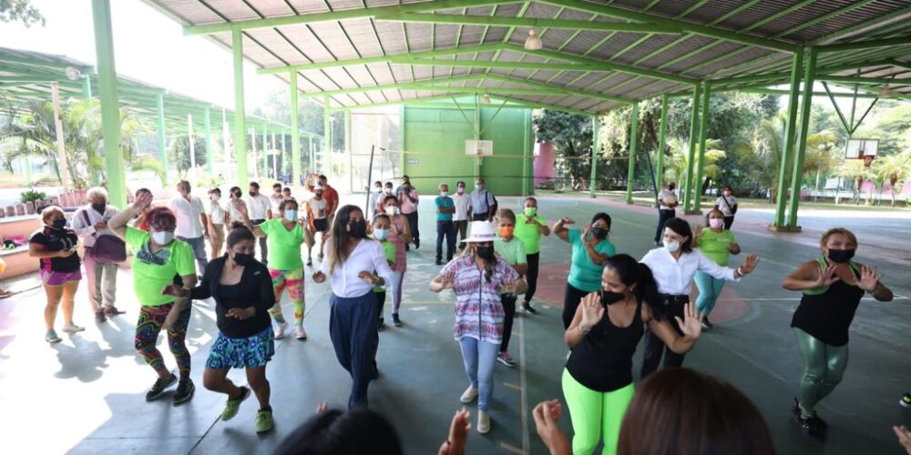 El deporte es fundamental para el desarrollo de nuestros niños: Evelyn Salgado