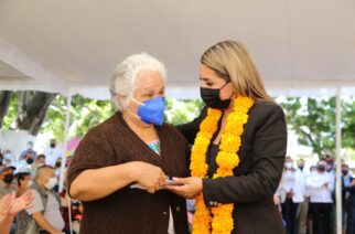 El dinero del pueblo es para el pueblo, no para las arcas del gobierno ni del gobernante: Evelyn Salgado