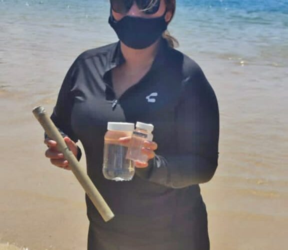 Cofepris, Copriseg y Capama, realizan muestreo del agua en playas de Caleta y Caletilla