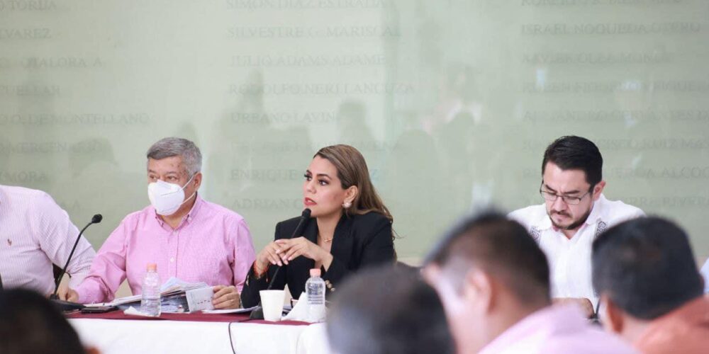 Acompaña titular de la SEG a la gobernadora Evelyn a diálogo con CETEG