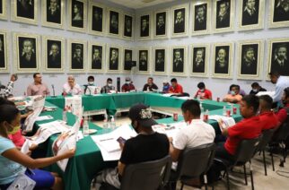 Exponen diputados al consejo municipal de Ayutla de los Libres las leyes y reformas relacionadas con la consulta a los pueblos Indígenas y Afromexicanos