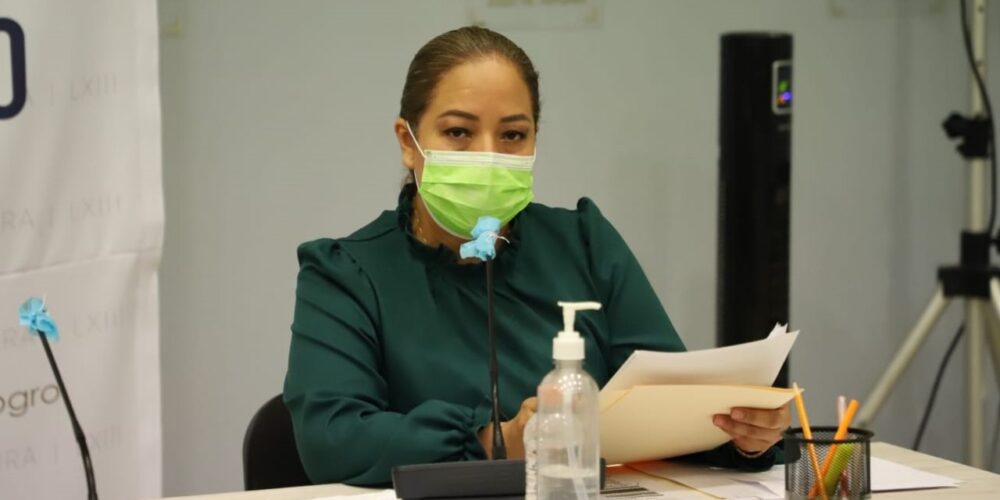 Exhortan Diputados al Ayuntamiento de Chilpancingo para atender recomendaciones de protección civil por deslaves y grietas en las colonias de la Capital.