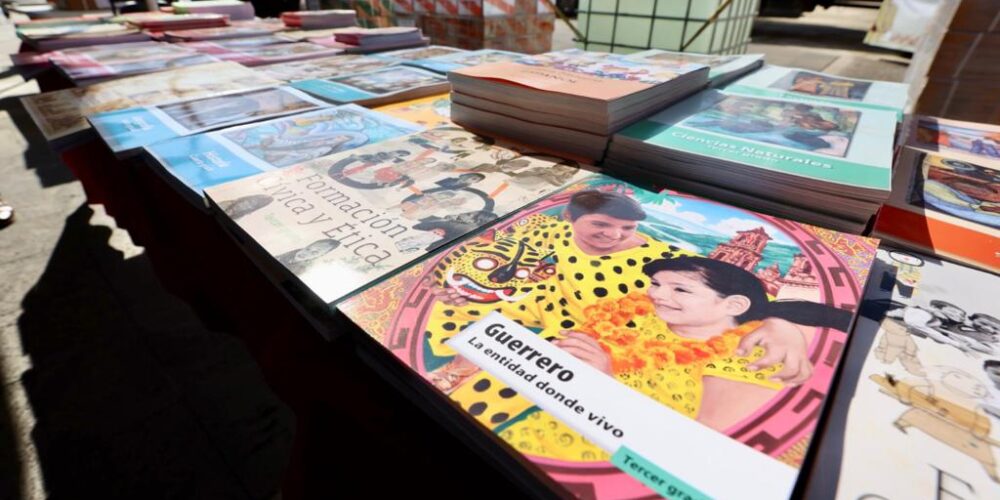 Da Evelyn Salgado banderazo de salida a la distribución de más de 4.7 millones de Libros de Texto Gratuitos en Guerrero