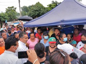 El director de IGIFE, Martín Vega González y la delegada de los servicios educativos de la región Acapulco-Coyuca, se reunieron con los directivos de las escuelas primarias “Cuauhtémoc” y Juan N. Álvarez”