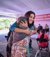 Entrega DIF Guerrero aparatos auditivos y funcionales para más de 300 familias guerrerenses