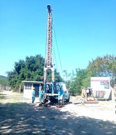 Inicia CAPASEG ampliación del sistema de agua en Pololcingo, municipio de Huitzuco