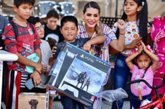 “Las niñas y los niños son el motor que nos motiva a trabajar por la construcción de un mejor Guerrero”: Evelyn Salgado