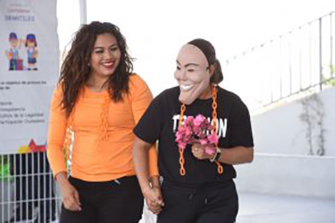 Presentan la obra de teatro rompiendo el silencio, en la escuela primaria Aarón M. Flores: SEMUJER