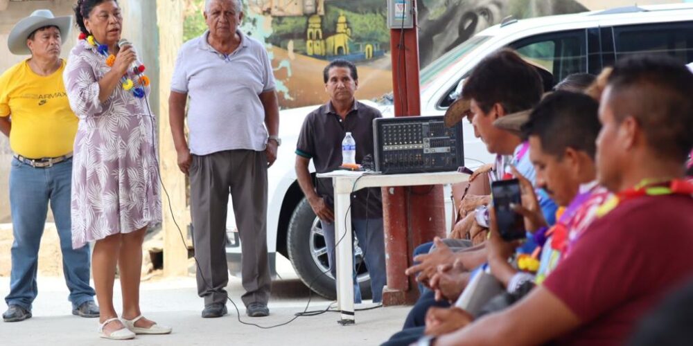 Anuncia Aidé Ibarez rehabilitación del Centro de Salud de San Juan del Reparo en Tierra Colorada