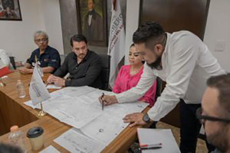 Gobierno estatal atiende a damnificados de la colonia ampliación Primero de Mayo en Chilpancingo