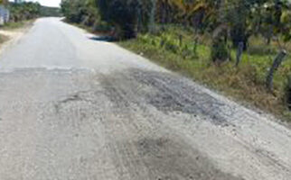 Inicia CICAEG rehabilitación de la carretera Marquelia-La Bocana en la región de la Costa Chica