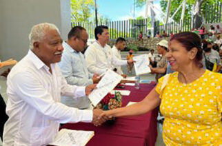 Más de mil quinientos acapulqueños beneficiados con la campaña itinerante gratuita del Sistema Estatal del Registro Civil