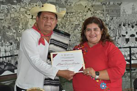 Presentan los libros El General Coyote y El Libro de Leyendas”, de Mario Vergara Benítez