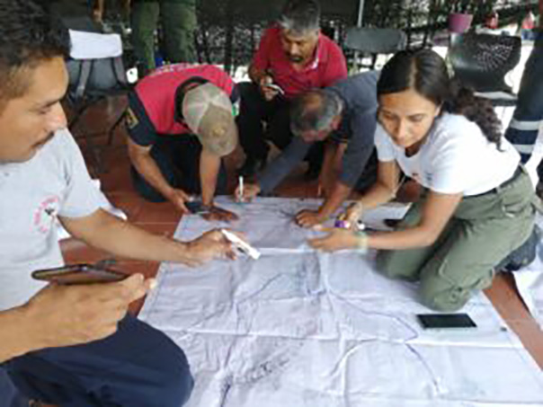 Capacitan a brigadistas guerrerenses para combatir incendios forestales en Canadá