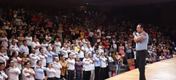 Con la conferencia “Padres fuertes, hijos felices” refuerzan la estrategia nacional en Guerrero “Si te drogas, te dañas”