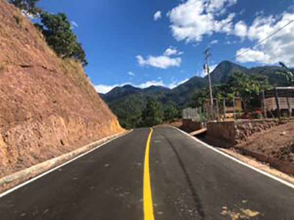 Pavimentó Cicaeg una primera etapa del camino Nanzintla-Platanillo en el municipio de Quechultenango, se invirtieron más de 14 MDP