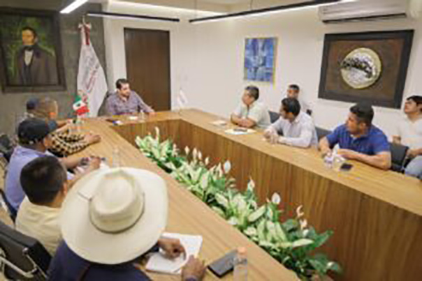 Se reúne Reynoso Núñez con coordinadores de las Casas de justicia de la CRAC-PC