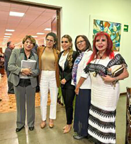 Participa Evelyn Salgado en reunión con AMLO