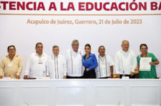 La gran revolución educativa será el legado que vamos a dejar para el futuro de Guerrero, el legado de desarrollo, de bienestar y progreso: Evelyn Salgado