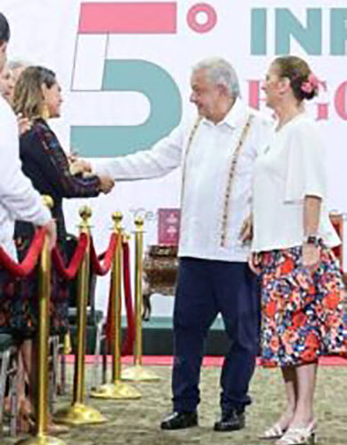 Asiste Evelyn Salgado al 5° Informe del Presidente, Andrés Manuel López Obrador