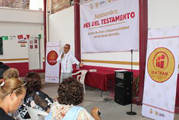 Brinda IGATIPAM conferencia a adultos mayores para conocer más sobre el Testamento