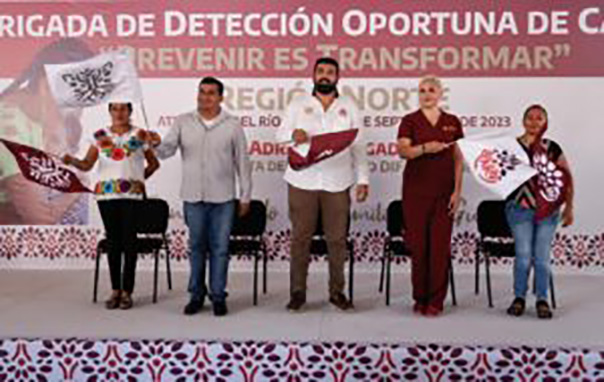 El DIF Guerrero e IECAN llevan brigada de detección de cáncer “Prevenir es Transformar” en Atenango del Río