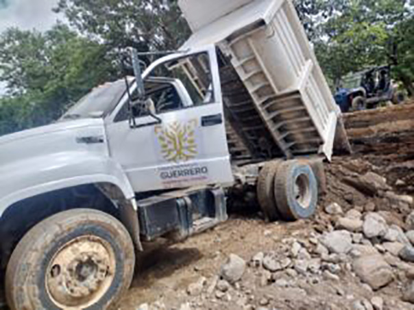 Continúa Cicaeg trabajando en zonas afectadas por MAX