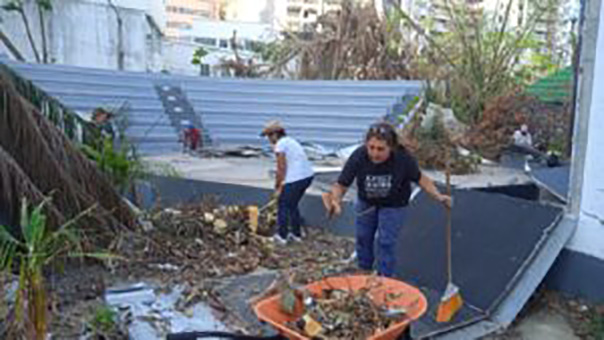 Secretaría de Cultura #Guerrero continúan con labores de limpieza en el Auditorio al aire libre “Eloína López