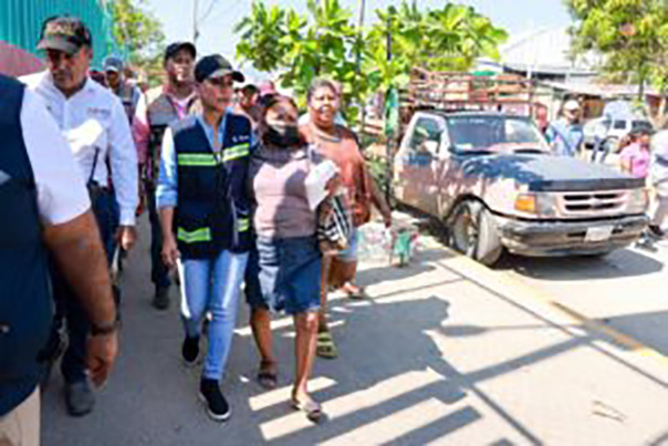 Logra Evelyn Salgado más calles limpias y libres de escombro en Acapulco