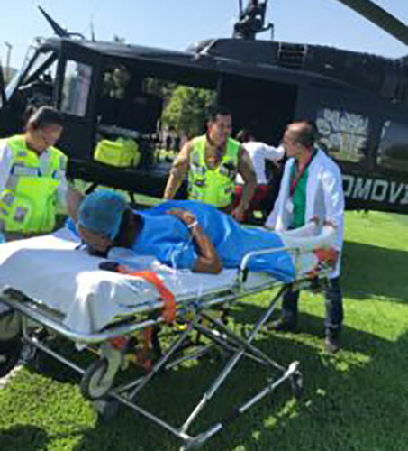 SSG realiza traslado aéreo de mujer con diagnóstico de trombocitopenia de Coyuca de Benítez a Chilpancingo