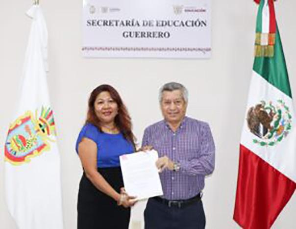 El titular de la SEG, toma protesta a la nueva Directora General de la UESICAMM