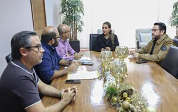 Atiende la gobernadora Evelyn Salgado Pineda temas prioritarios del estado