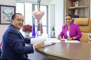 La gobernadora Evelyn Salgado Pineda se reunió con el rector de la UAGro,¿ Javier Saldaña Almazán