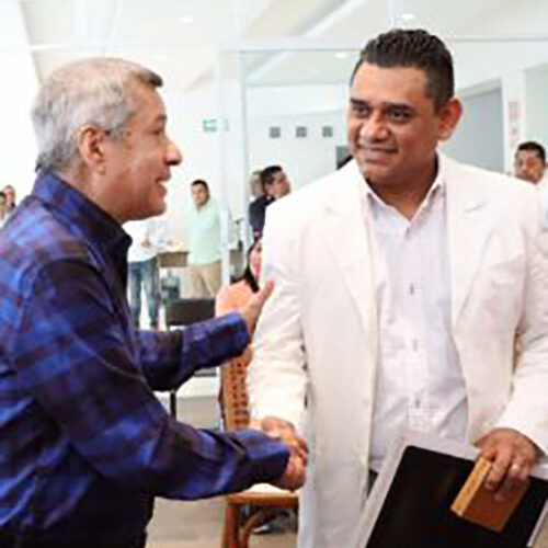 Reconoce SEG a 11 docentes de media superior por práctica educativa