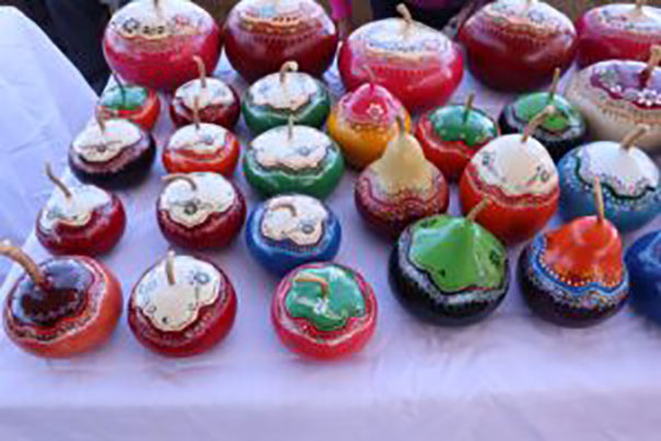 El FONART adquiere artesanías de Olinalá y de Temalacatzingo para promover la riqueza artesanal de Guerrero: SEFODECO