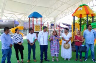 Gobierno del estado lleva más obras sociales para San Marcos en la Costa Chica