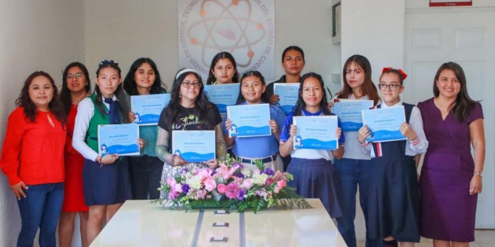 Premian a ganadoras del Tercer Concurso Estatal de “Ensayo del Día Internacional de la Mujer y la Niña en la Ciencia”