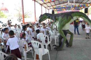 Arranca con éxito el 3er. Festival Regional Cultural de la Niña y el Niño Calentano “Entre sombreros y huaraches”