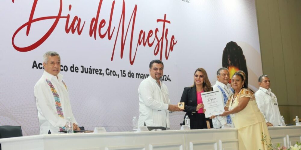 El magisterio guerrerense es un eje fundamental para la transformación de la entidad: Evelyn Salgado