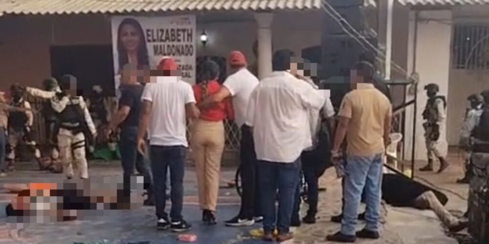 Fiscalía de Guerrero investiga homicidio calificado en Coyuca de Benítez.