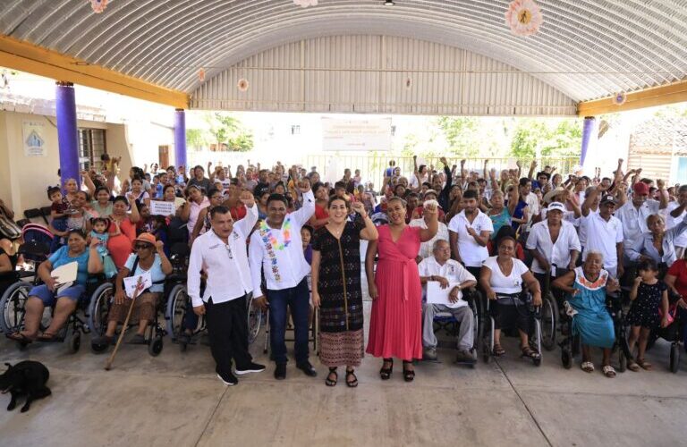 Constata Liz Salgado funcionamiento de los programas de asistencia alimentaria en San Marcos